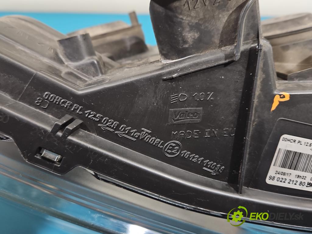 Peugeot 208 I 2012-2019 1.2 12V 82 hp manual 60 kW 1199 cm3 5- světlo pravý 9802221280 (Pravé přední světlo)