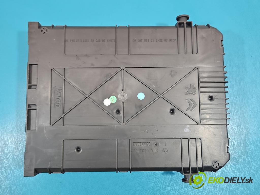 Peugeot 208 I 2012-2019 1.2 12V 82 hp manual 60 kW 1199 cm3 5- řídící jednotka motoru 9805321980