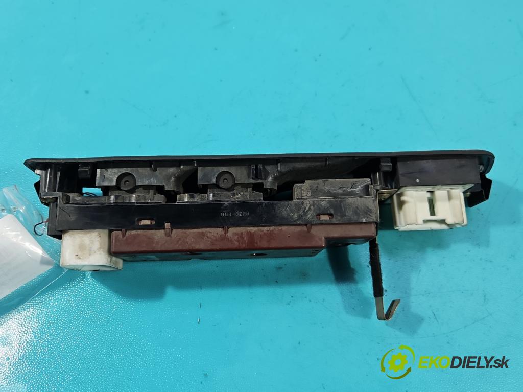 Mitsubishi Pajero Pinin 1998-2007 2.0 GDI 129 HP manual 95 kW 1999 cm3 5- prepínač okien spätných zrkadiel