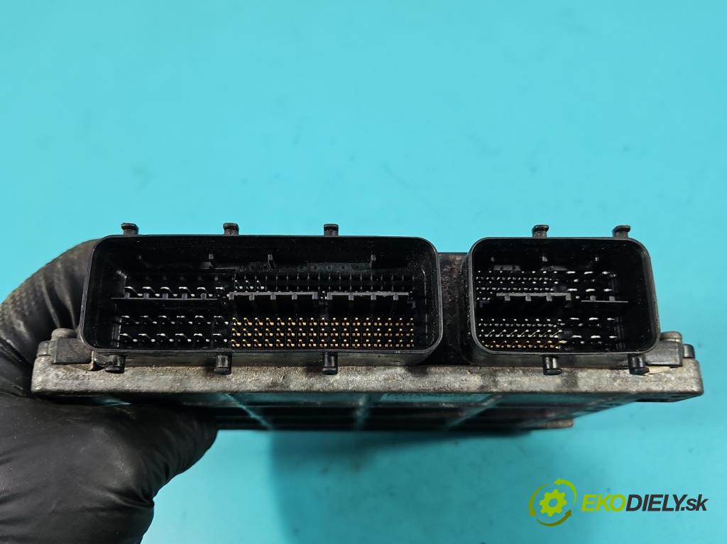 Toyota Auris I 2006-2013 2.0 D4D 126 hp manual 93 kW 1998 cm3 5- řídící jednotka motoru 89661-02D91