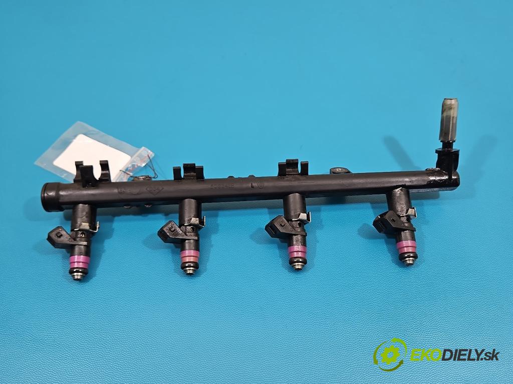 Renault Megane II 2003-2008 1.6 16V 113 HP manual 83 kW 1598 cm3 3- vstrek H132259 (Vstrekovač paliva)