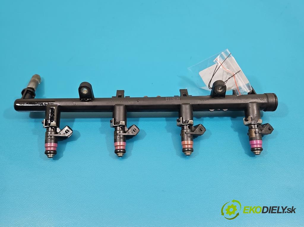 Renault Megane II 2003-2008 1.6 16V 113 HP manual 83 kW 1598 cm3 3- vstrek H132259 (Vstrekovač paliva)