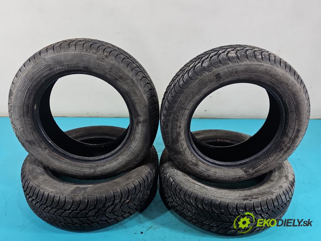 Peugeot 208 I 2012-2019 1.2 12V 82 hp manual 60 kW 1199 cm3 5- pneumatiky: zimní 4 ks komplet