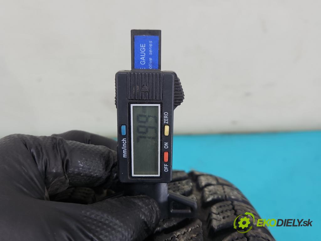 Peugeot 208 I 2012-2019 1.2 12V 82 hp manual 60 kW 1199 cm3 5- pneumatiky: zimní 4 ks komplet