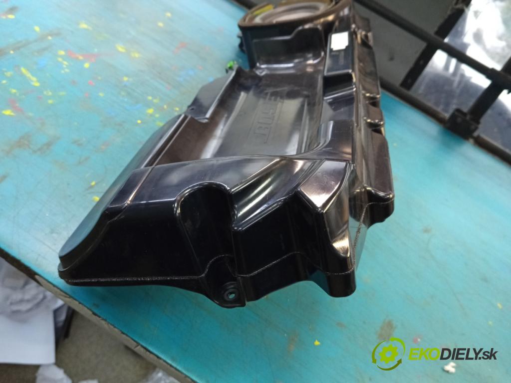 Audi A6 C6 2004-2011 3.0 tdi 232KM automatic 171 kW 2967 cm3 5- Mluvčí: 4F0035381C