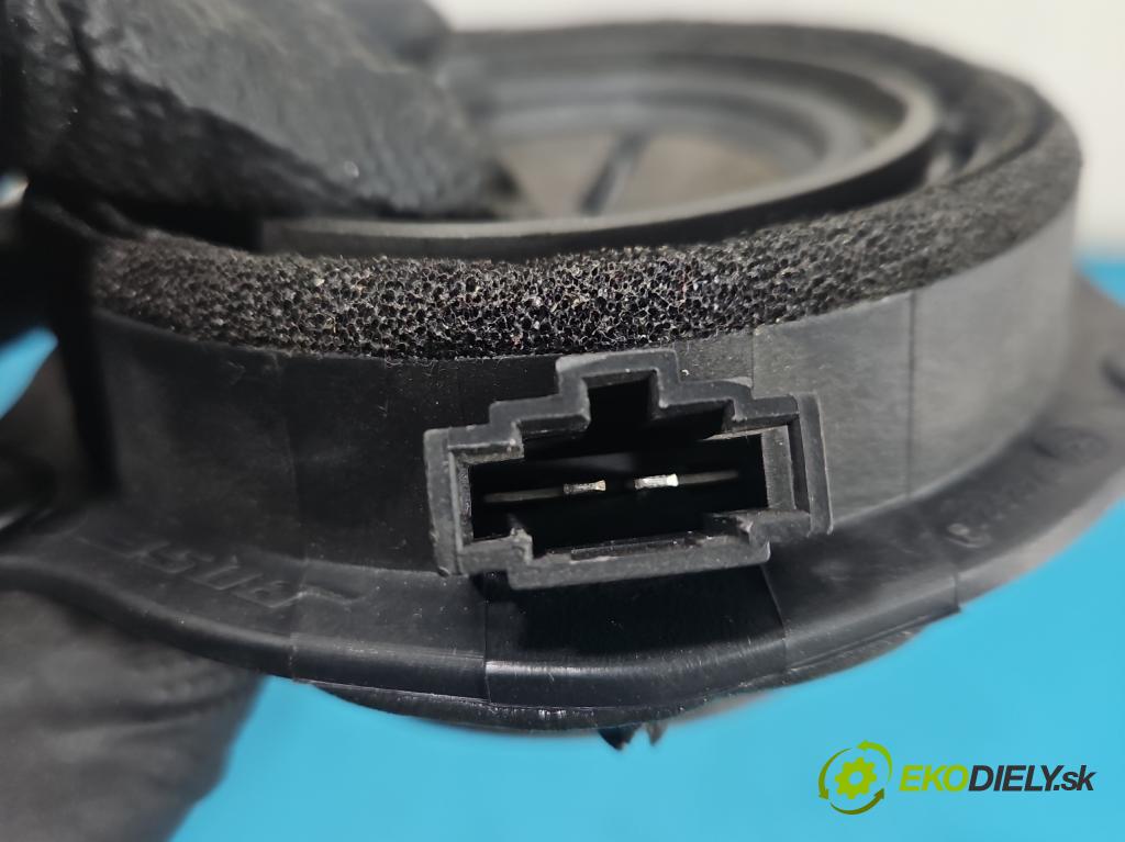 Audi A6 C6 2004-2011 3.0 tdi 232KM automatic 171 kW 2967 cm3 5- Reproduktor 4F0035411D