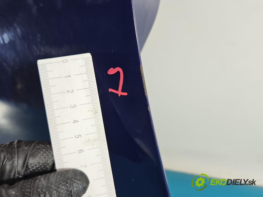 Opel Corsa E 2014-2019 1.4 16V 90 HP manual 66 kW 1398 cm3 5- dvere predné ľavé  (Kľučka dverí ostatné)