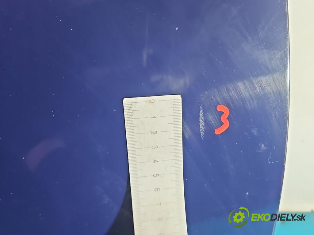 Opel Corsa E 2014-2019 1.4 16V 90 hp manual 66 kW 1398 cm3 5- dveře přední pravé  (Klika dveří ostatní)