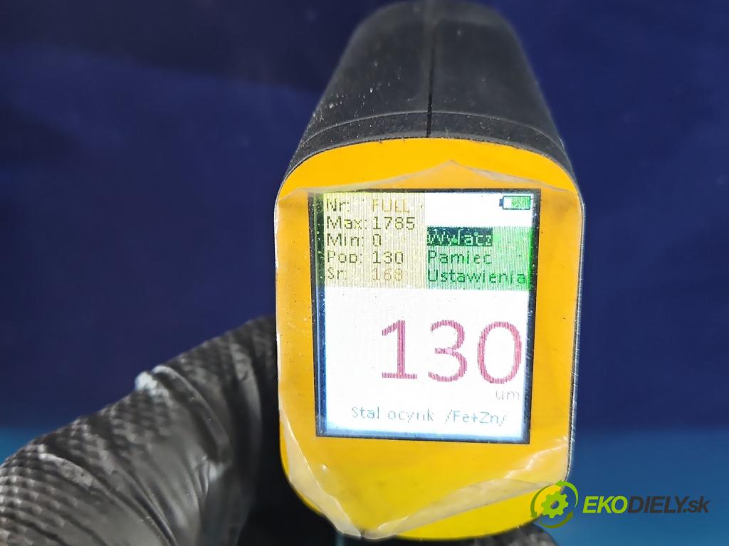 Opel Corsa E 2014-2019 1.4 16V 90 hp manual 66 kW 1398 cm3 5- dveře přední pravé  (Klika dveří ostatní)