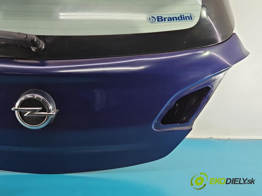 Opel Corsa E 2014-2019 1.4 16V 90 hp manual 66 kW 1398 cm3 5- zadní kufrové dveře  (Zadní kapota (kufr))