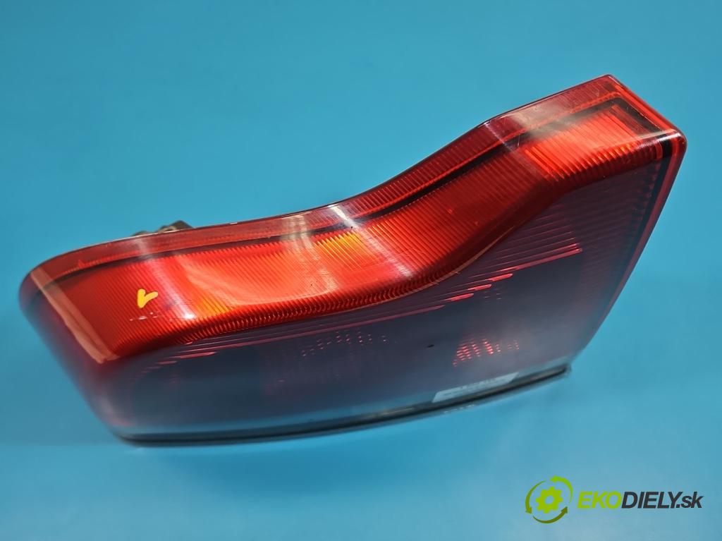 Volvo S60 I 2000-2010 2.4 D5 163 hp manual 120 kW 2401 cm3 4- světlo zadní levé 153837 (Klika dveří ostatní)