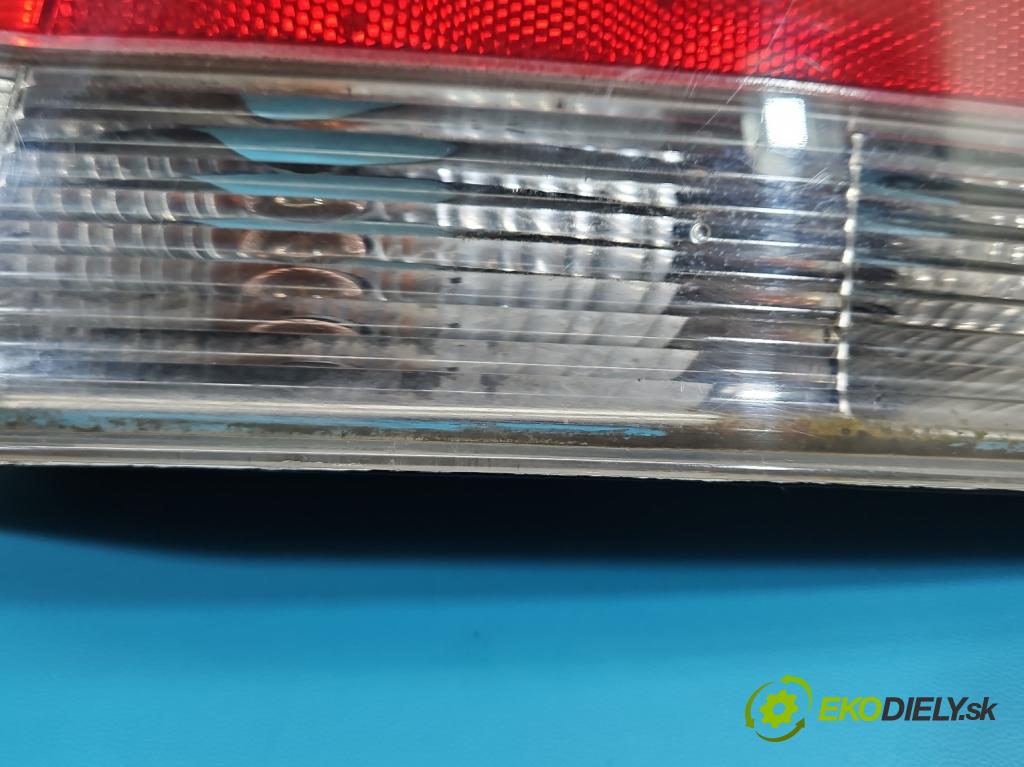 Volvo S60 I 2000-2010 2.4 D5 163 hp manual 120 kW 2401 cm3 4- světlo zadní levé 153837 (Klika dveří ostatní)