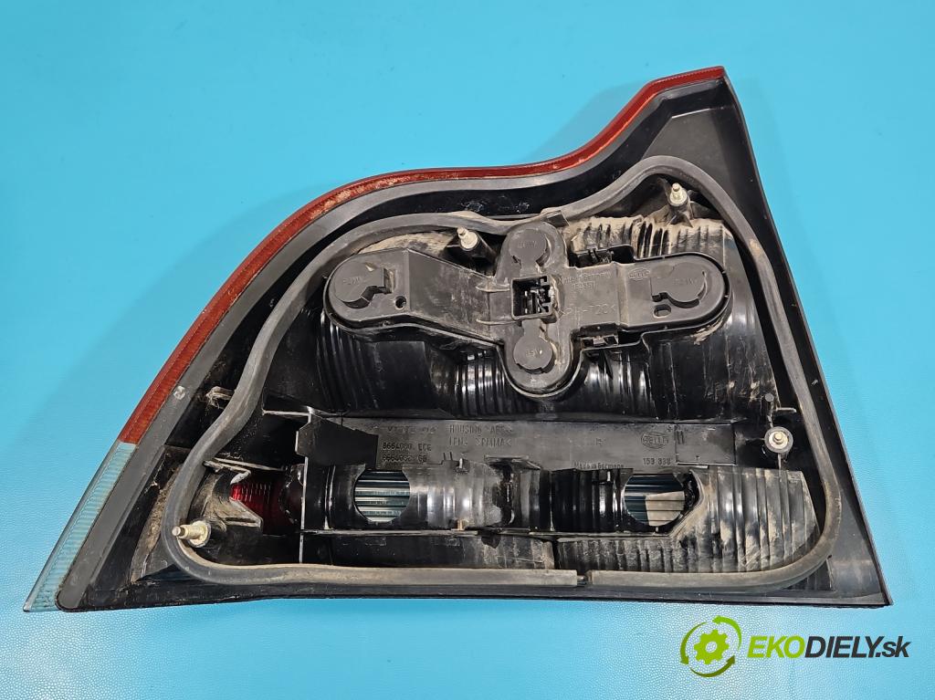 Volvo S60 I 2000-2010 2.4 D5 163 HP manual 120 kW 2401 cm3 4- svetlo / reflektor zadné pravé  (Kľučka dverí ostatné)