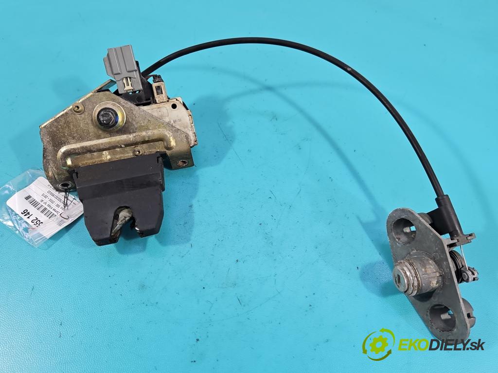 Volvo S60 I 2000-2010 2.4 D5 163 HP manual 120 kW 2401 cm3 4- zámok kufrové dvere zadné 8652398