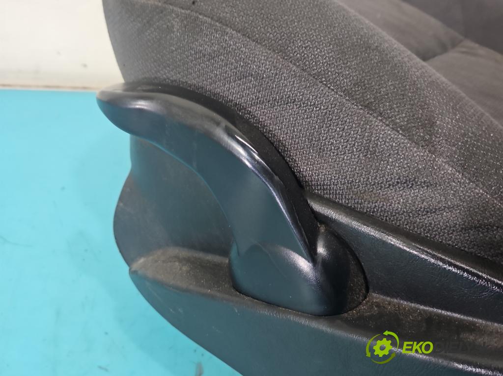 Mitsubishi Pajero Pinin 1998-2007 2.0 GDI 129 HP manual 95 kW 1999 cm3 5- Sedačka ľavý  (Sedadlo)