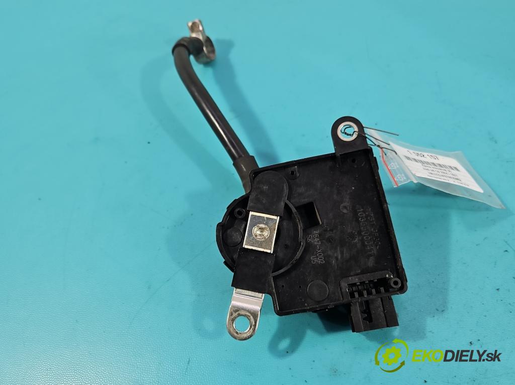 Audi A6 C6 2004-2011 3.0 tdi 232KM automatic 171 kW 2967 cm3 5- kontakt mínus: 4F0915181A