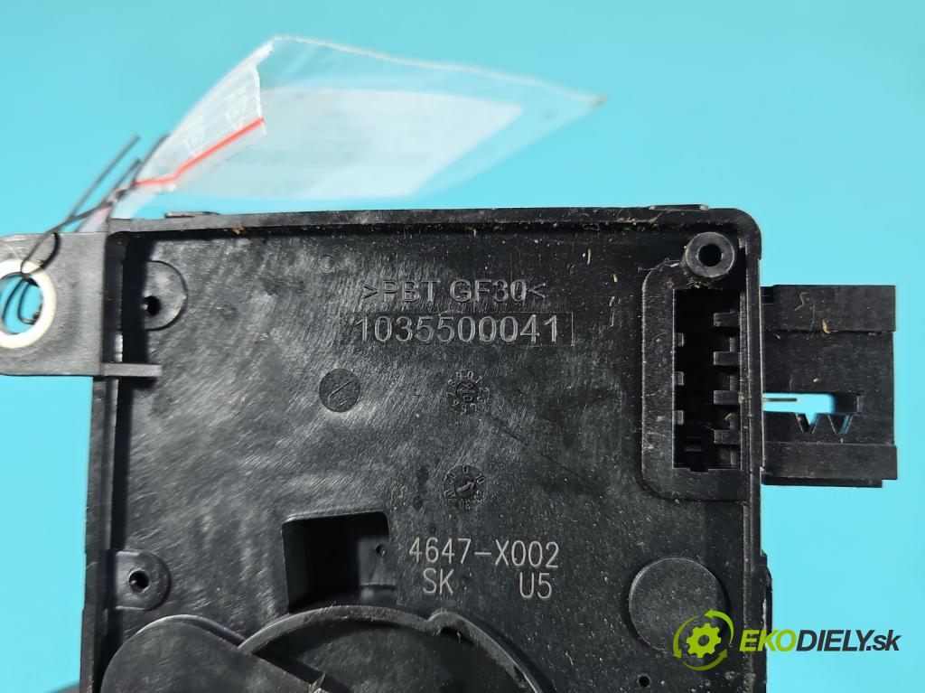 Audi A6 C6 2004-2011 3.0 tdi 232KM automatic 171 kW 2967 cm3 5- kontakt mínus: 4F0915181A