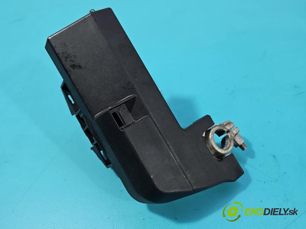 Audi A6 C6 2004-2011 3.0 tdi 232KM automatic 171 kW 2967 cm3 5- kontakt plusová KB8J4590