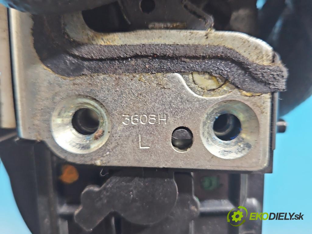 Kia Ceed I 2006-2012 2.0 crdi 140 HP manual 103 kW 1991 cm3 5- zámok zadné ľavý