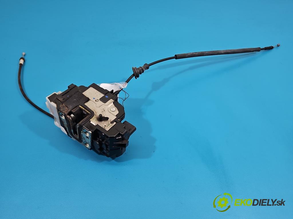 Kia Ceed I 2006-2012 2.0 crdi 140 HP manual 103 kW 1991 cm3 5- zámok zadné ľavý 