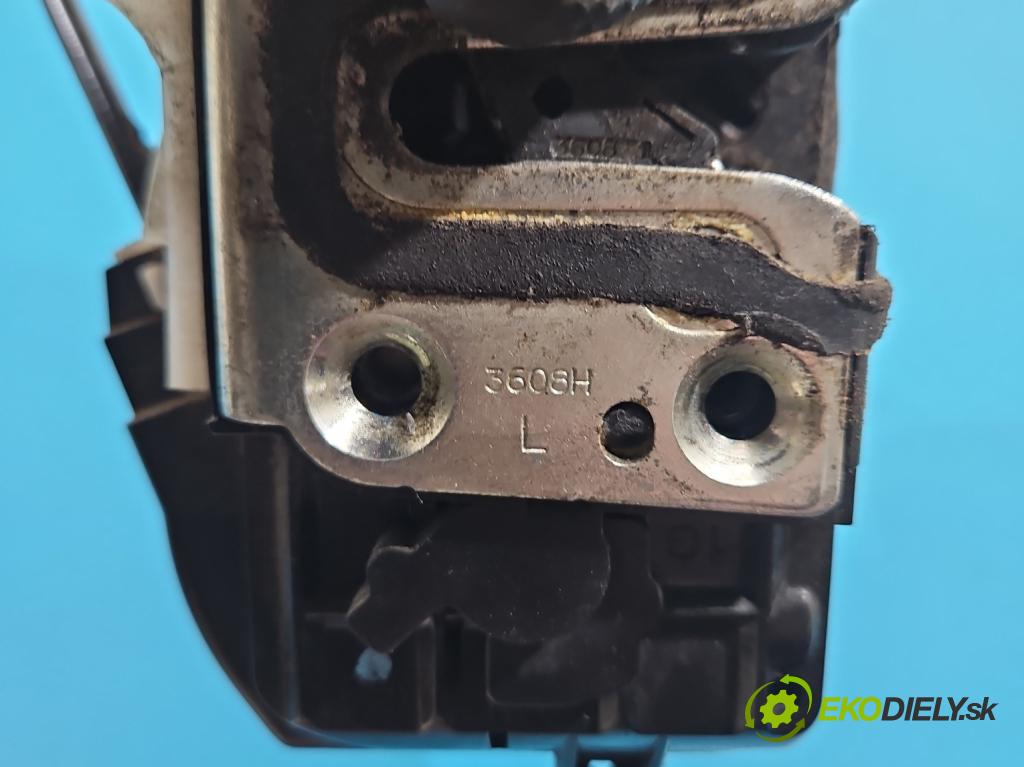 Kia Ceed I 2006-2012 2.0 crdi 140 hp manual 103 kW 1991 cm3 5- zámek přední levý