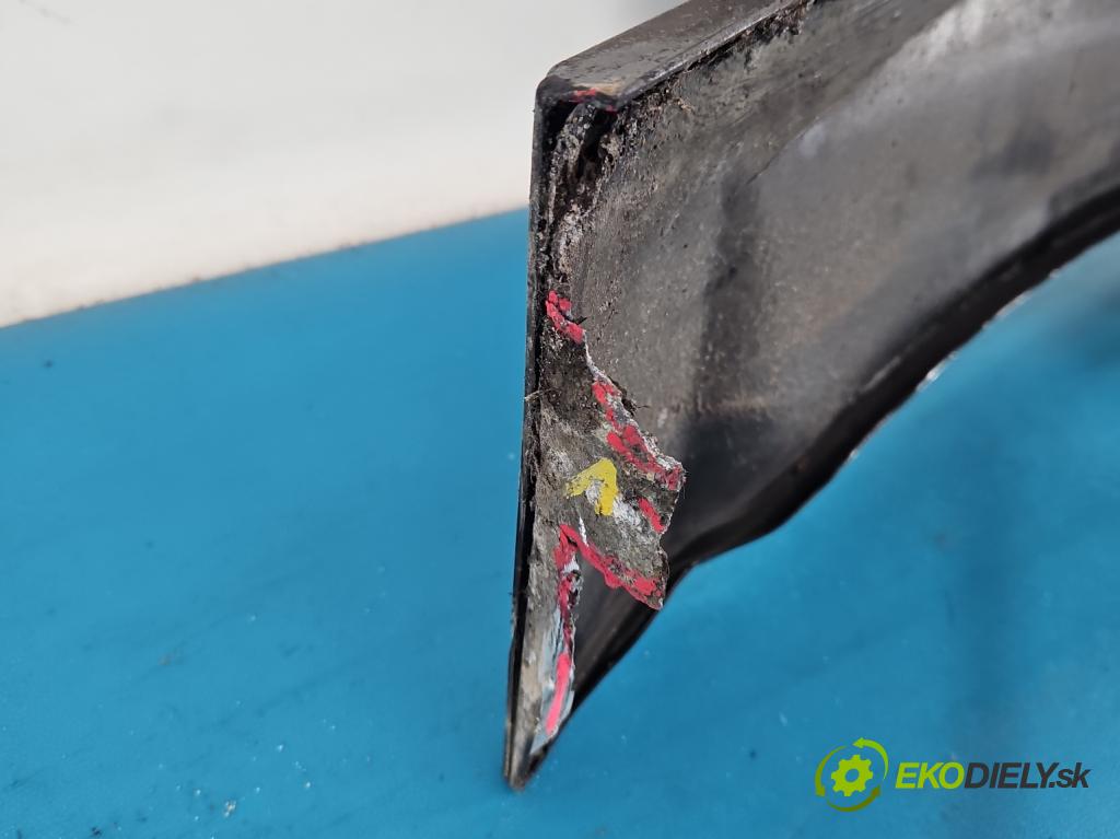 Audi A6 C6 2004-2011 3.0 tdi 232KM automatic 171 kW 2967 cm3 5- blatnik přední pravý  (Klika dveří ostatní)