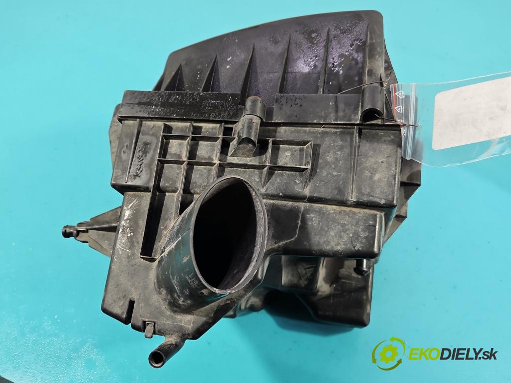 Opel Corsa E 2014-2019 1.4 16V 90 HP manual 66 kW 1398 cm3 5- obal filtra vzduchu 39032999 (Obal vzduchového filtra)