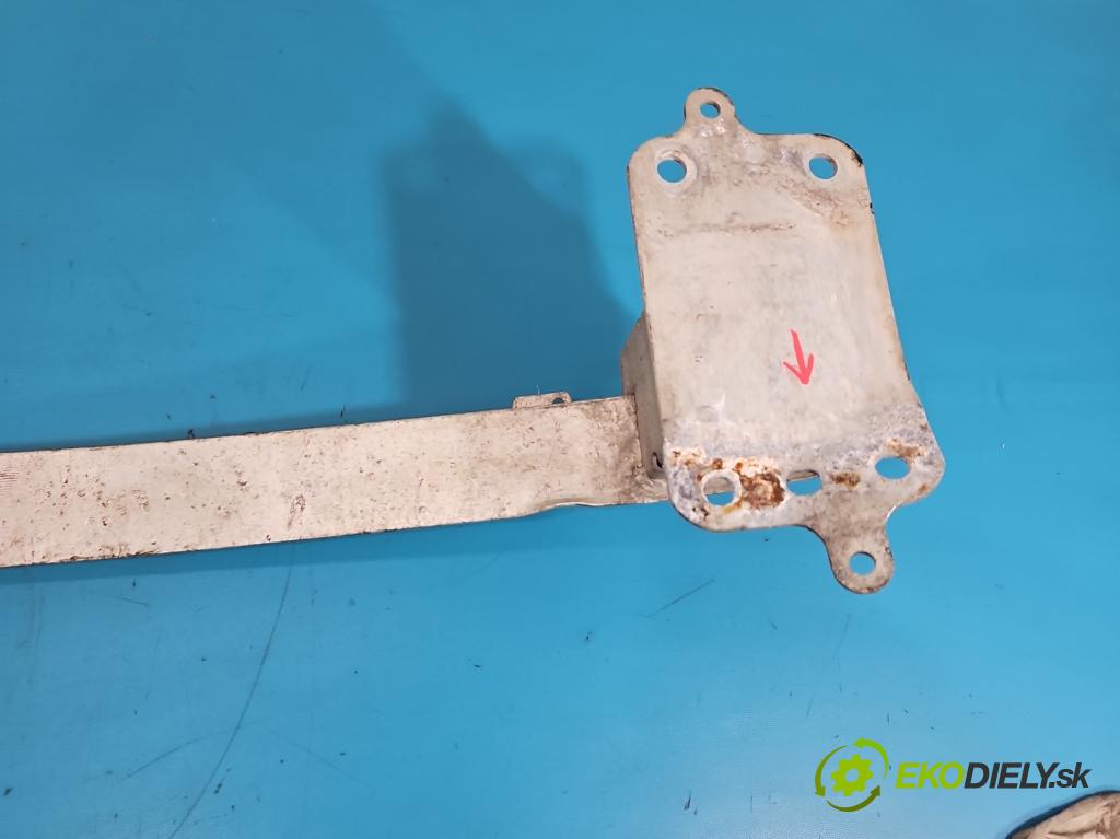 Opel Corsa E 2014-2019 1.4 16V 90 HP manual 66 kW 1398 cm3 5- výstuha nárazník predné