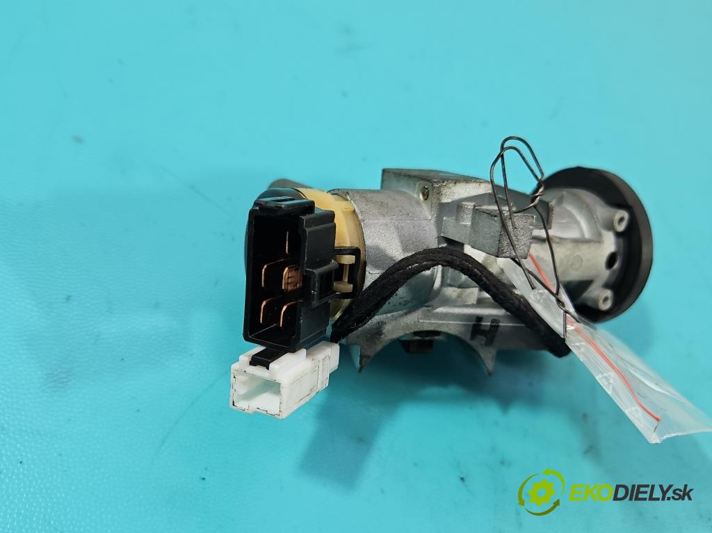 Mitsubishi Space star 1.6 16V 98 hp manual 72 kW 1584 cm3 5- spínací skříňka  (Spínací skříňka)