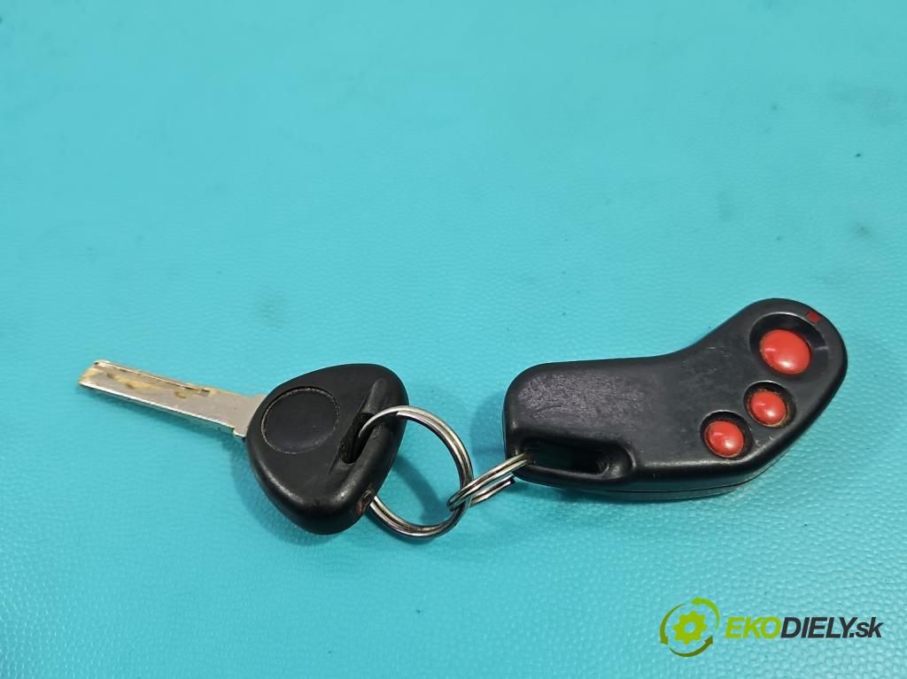 Mitsubishi Space star 1.6 16V 98 hp manual 72 kW 1584 cm3 5- spínací skříňka  (Spínací skříňka)