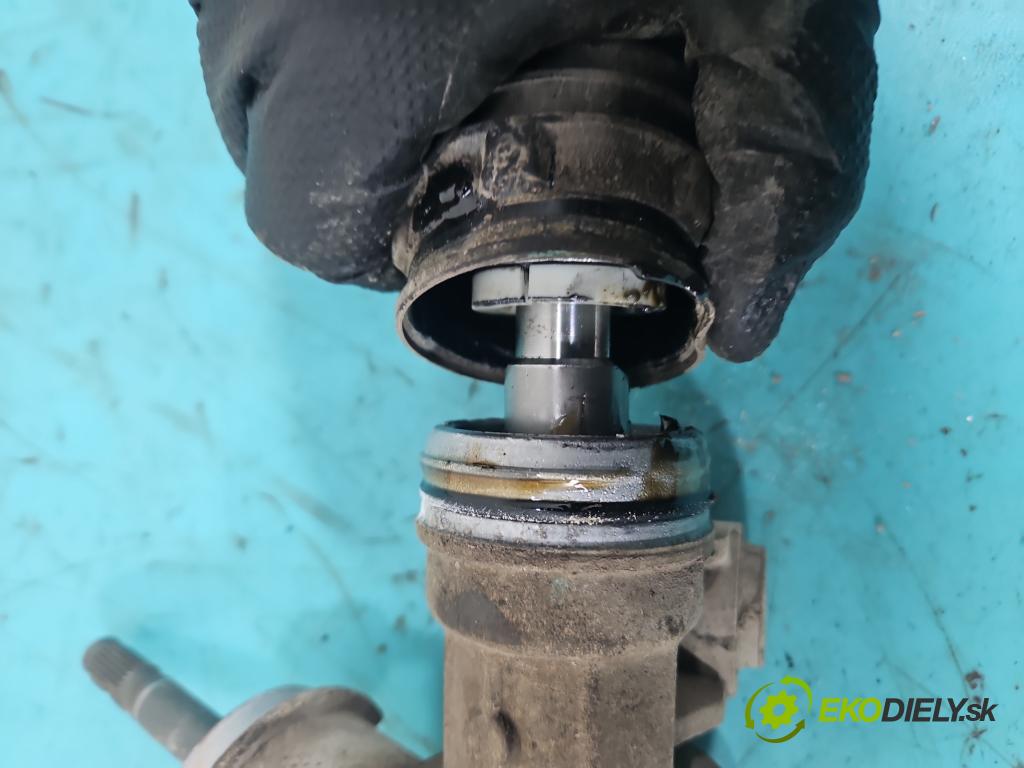 Opel Corsa E 2014-2019 1.4 16V 90 HP manual 66 kW 1398 cm3 5- Ozubené kolo: volant