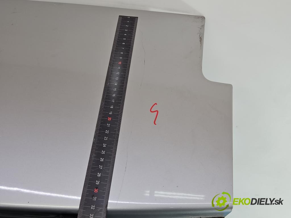 Kia Ceed I 2006-2012 2.0 crdi 140 hp manual 103 kW 1991 cm3 5- zadní kufrové dveře  (Zadní kapota (kufr))