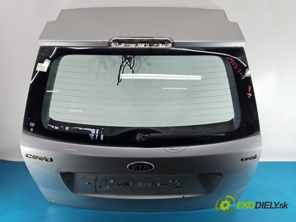 Kia Ceed I 2006-2012 2.0 crdi 140 hp manual 103 kW 1991 cm3 5- zadní kufrové dveře  (Zadní kapota (kufr))
