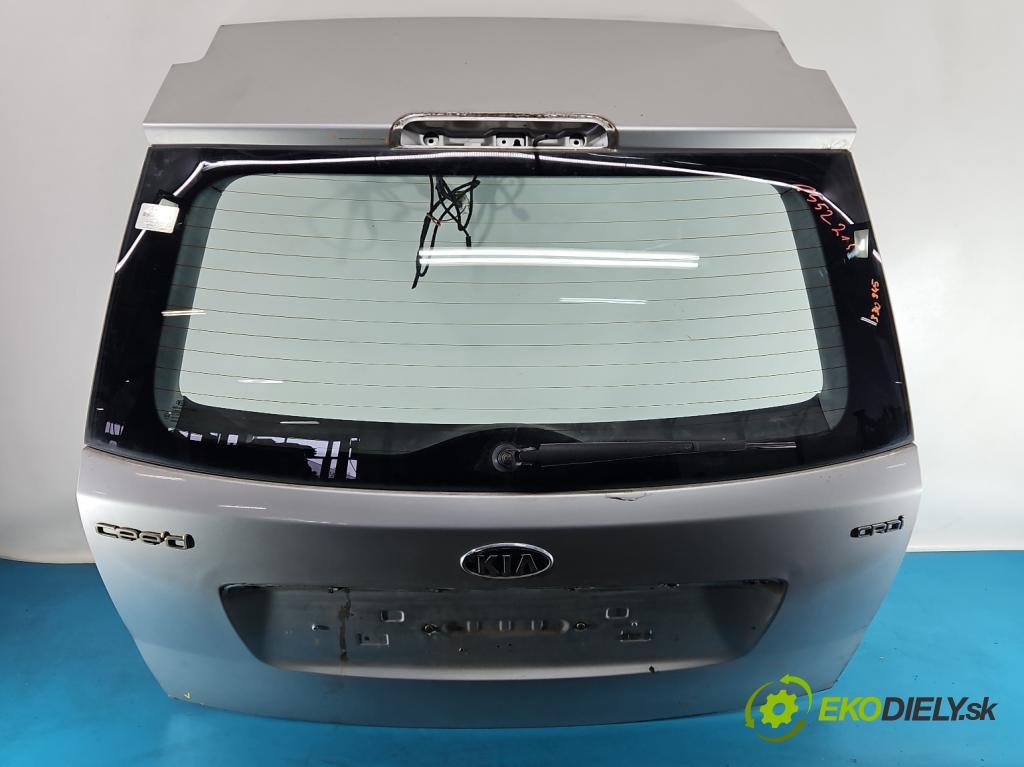Kia Ceed I 2006-2012 2.0 crdi 140 hp manual 103 kW 1991 cm3 5- zadní kufrové dveře  (Zadní kapota (kufr))