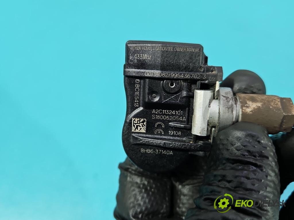 Mazda 6 III GJ 2012-2024 2.0 16V 145 hp automatic 107 kW 1998 cm3 5- snímač tlaku pneumatika A2C11324101 (Snímač tlaku v pneumatice)