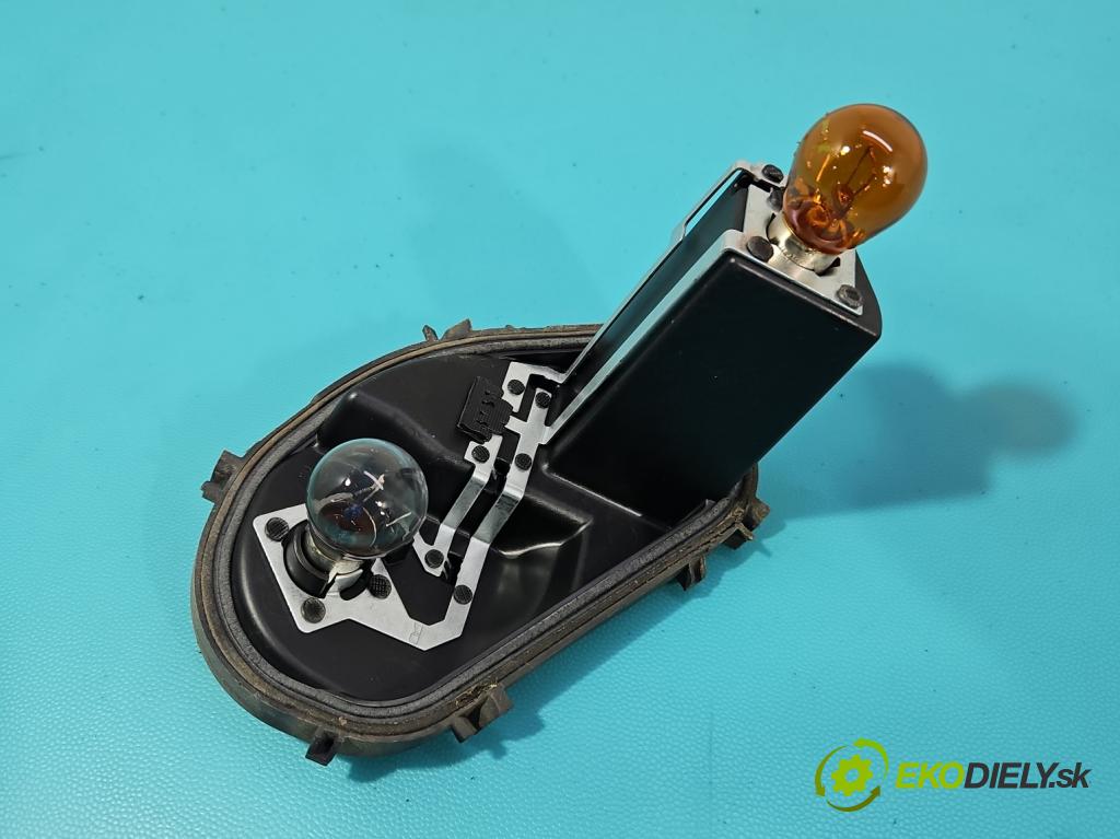 Opel Astra V  2015-2022 1.5 cdti 122 HP manual 90 kW 1496 cm3 5- svetlo / reflektor zadné pravé 39077375 (Kľučka dverí ostatné)