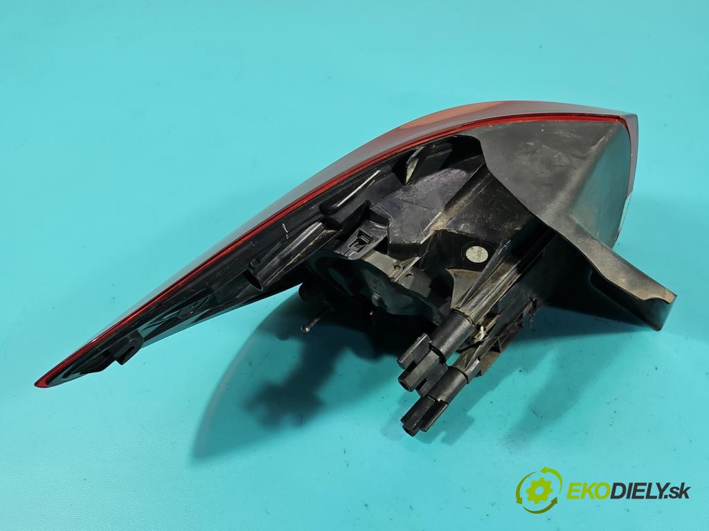 Opel Astra V  2015-2022 1.5 cdti 122 HP manual 90 kW 1496 cm3 5- svetlo / reflektor zadné pravé 39077375 (Kľučka dverí ostatné)