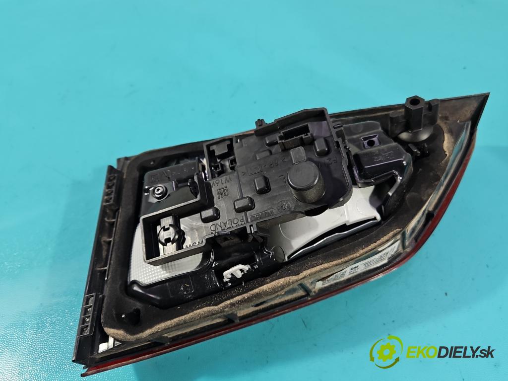 Opel Astra V  2015-2022 1.5 cdti 122 HP manual 90 kW 1496 cm3 5- svetlo / reflektor zadné ľavé 39077378 (Kľučka dverí ostatné)