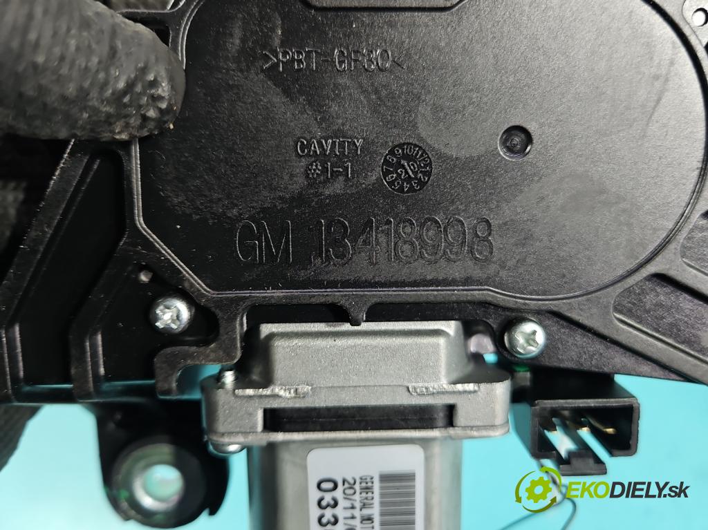 Opel Astra V  2015-2022 1.5 cdti 122 hp manual 90 kW 1496 cm3 5- motor stěrače zadní 39156859