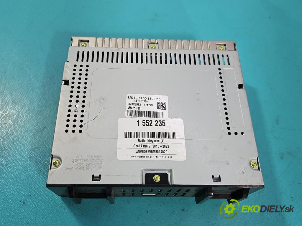 Opel Astra V  2015-2022 1.5 cdti 122 HP manual 90 kW 1496 cm3 5- Radio originál 39238750