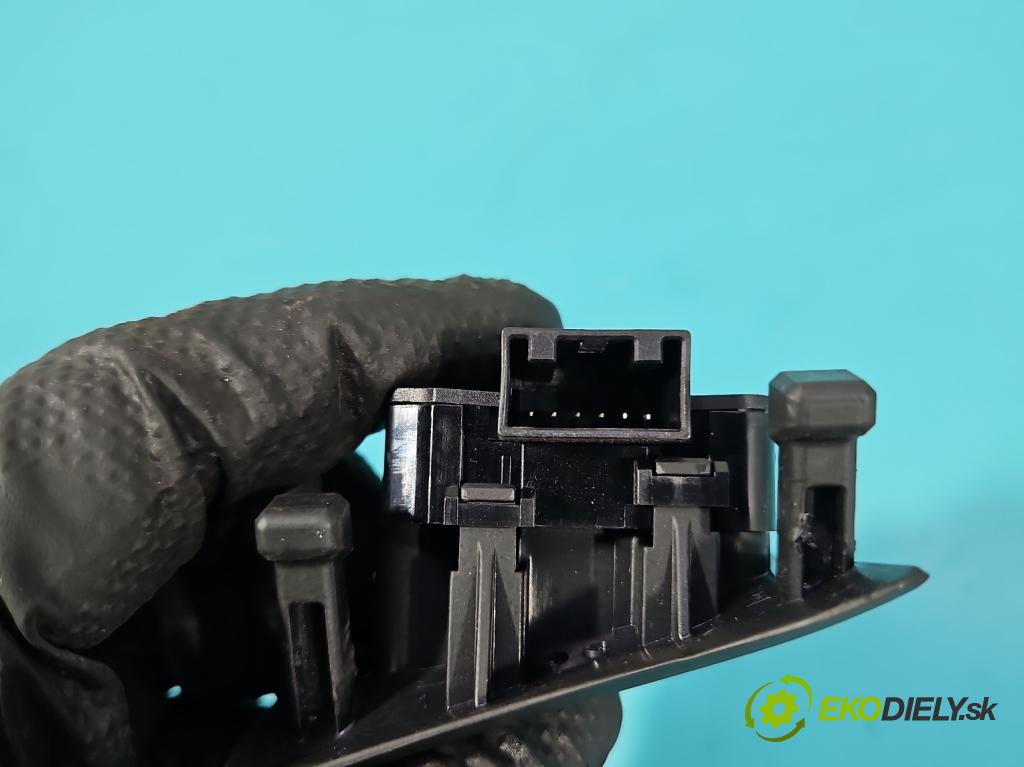 Opel Astra V  2015-2022 1.5 cdti 122 hp manual 90 kW 1496 cm3 5- Přepínač multifunkční: řízení: 13470315 (Páčky pod volantem)