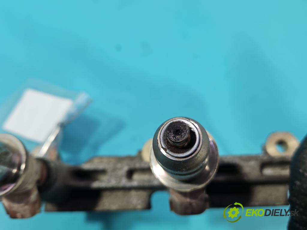 Mitsubishi Pajero Pinin 1998-2007 2.0 GDI 129 HP manual 95 kW 1999 cm3 5- vstrek E7T05072 (Vstrekovač paliva)