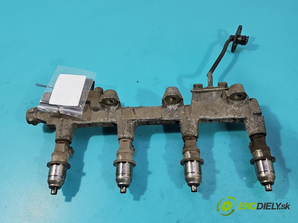 Mitsubishi Pajero Pinin 1998-2007 2.0 GDI 129 HP manual 95 kW 1999 cm3 5- vstrek E7T05072 (Vstrekovač paliva)