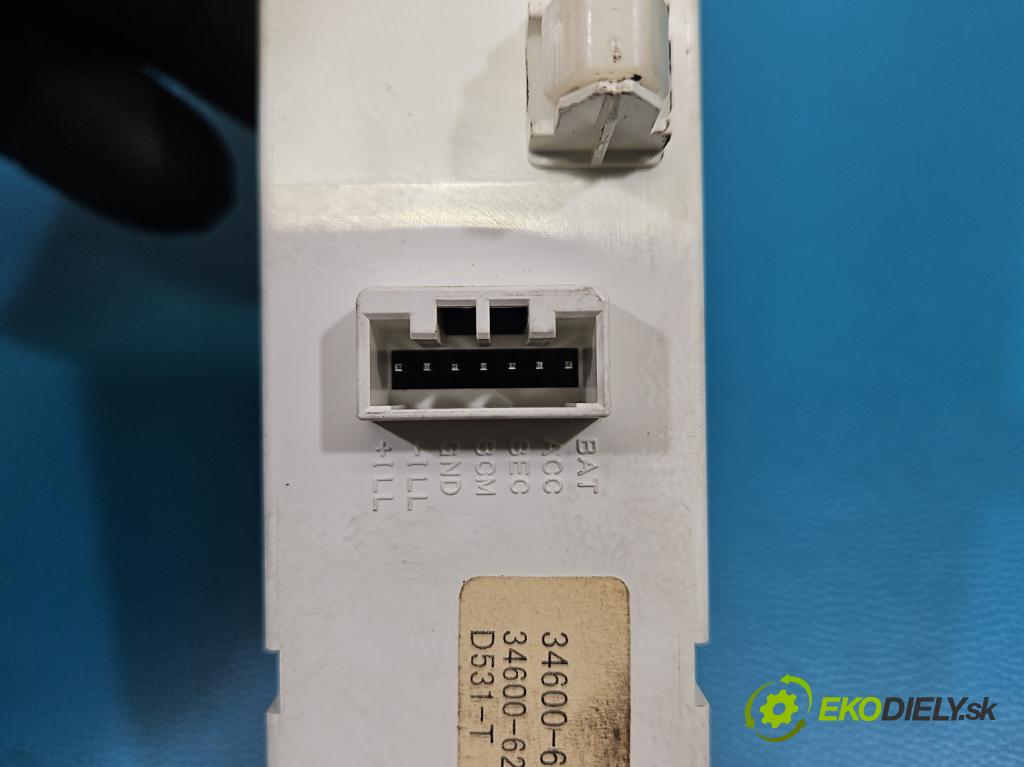 Suzuki Swift Mk6 2005-2010 1.3 16V 92 hp manual 68 kW 1328 cm3 5- displej 34600-62J51 (Přístrojová deska)