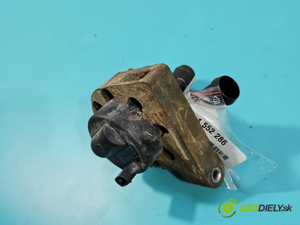 Opel Astra V  2015-2022 1.5 cdti 122 hp manual 90 kW 1496 cm3 5- čerpadlo oběh: vody 39215986