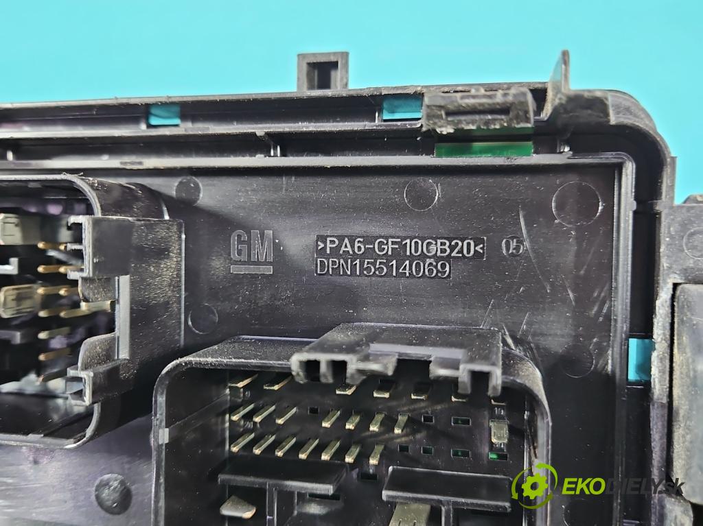 Opel Astra V  2015-2022 1.5 cdti 122 hp manual 90 kW 1496 cm3 5- skříňka pojistková 15514069 (Pojistková skříňka)