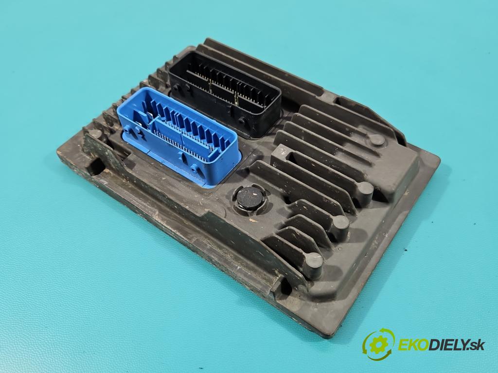 Opel Astra V  2015-2022 1.5 cdti 122 HP manual 90 kW 1496 cm3 5- riadiaca jednotka motora 55516933