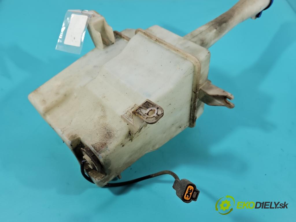 Kia Ceed I 2006-2012 2.0 crdi 140 HP manual 103 kW 1991 cm3 5- nádržka tekutina: ostrekovačov 98610-1H000