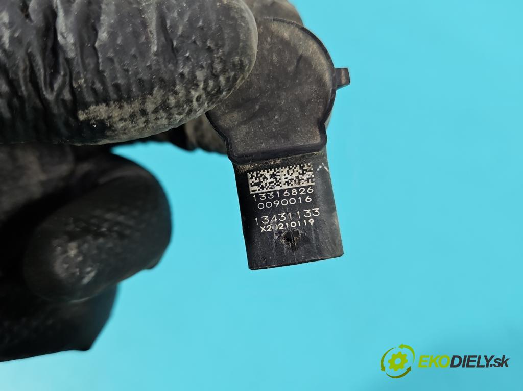 Opel Astra V  2015-2022 1.5 cdti 122 hp manual 90 kW 1496 cm3 5- snímač parkování 39225987