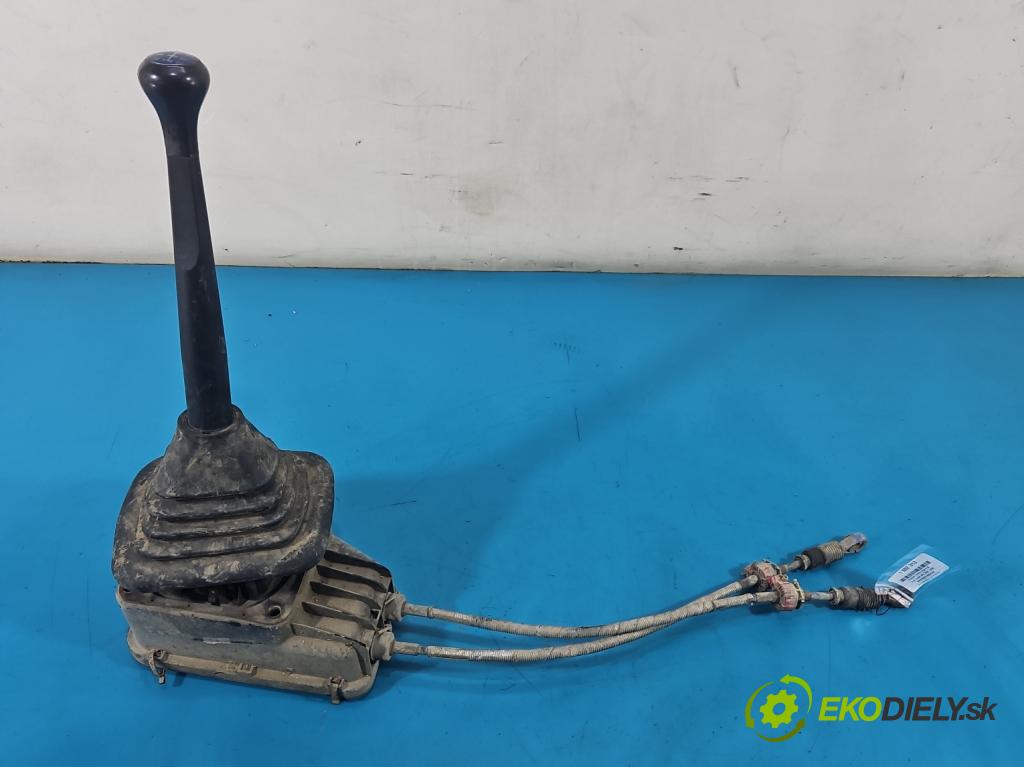 Ford Transit Mk6 2000-2006 2.0 tddi 86 HP manual 63 kW 1998 cm3 5- Páka: Změny: stupeň,rýchlosť  (Rýchlostná páka (kulisa))